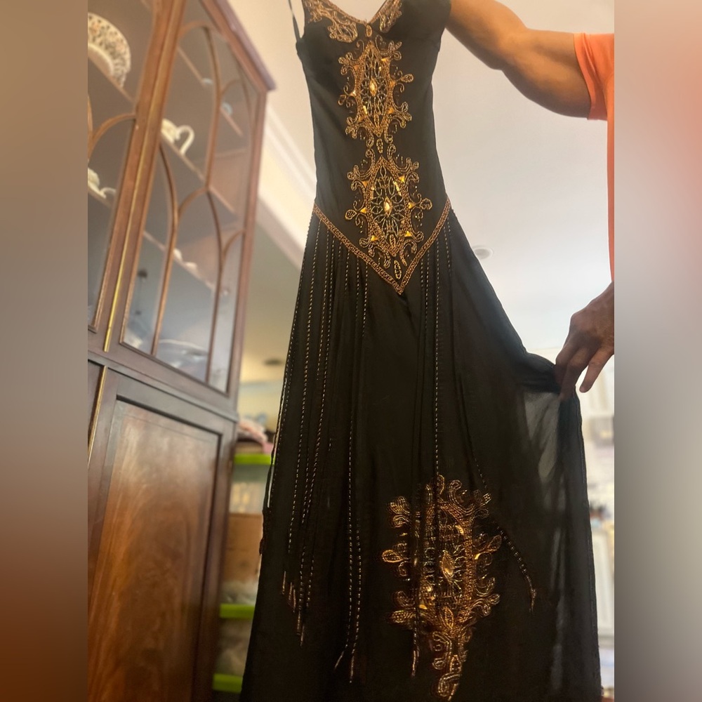 Elegant Black and Gold and bronze beading. Worn Once! I’ve had it for 20 years! - Picture 5 of 6
